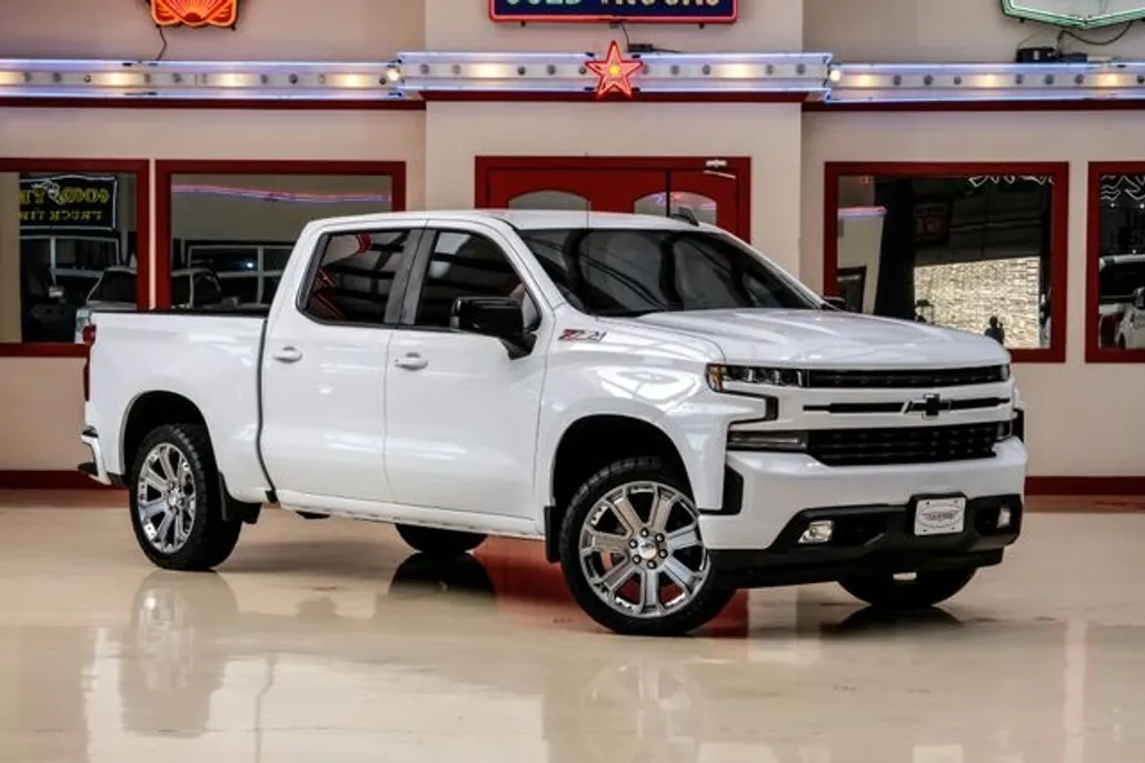 2021 Chevrolet Silverado 1500 RST photo 1