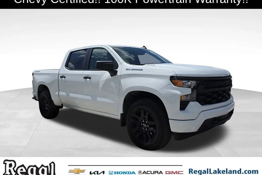 2025 Chevrolet Silverado 1500 Custom photo 1