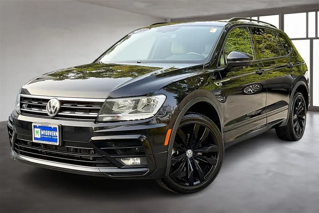 2021 Volkswagen Tiguan SE R-Line Black photo 1