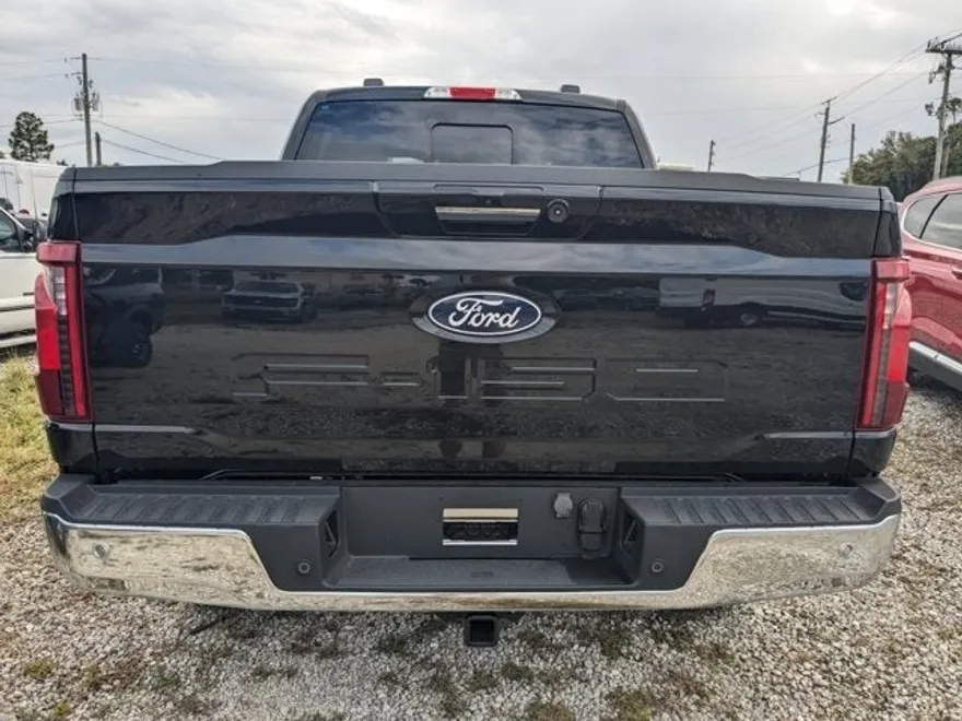 2024 Ford F-150 XLT photo 1