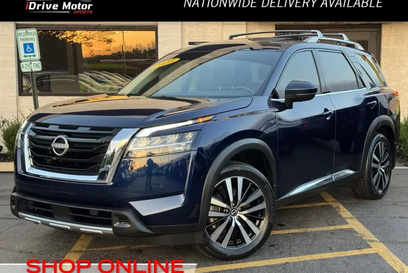 2023 Nissan Pathfinder Platinum photo 1