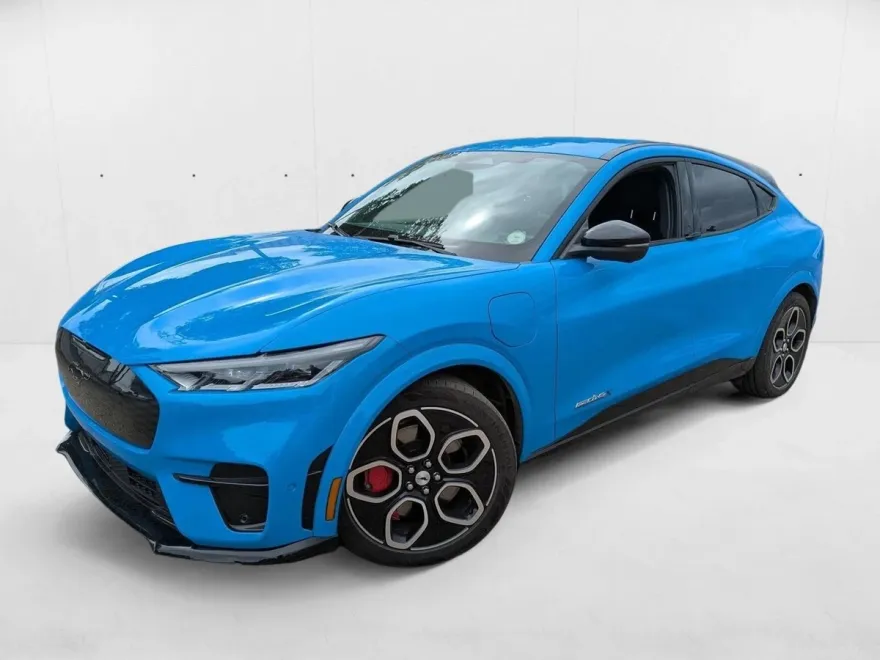 2021 Ford Mustang Mach-E GT photo 1