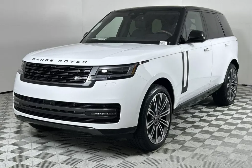 2025 Land Rover Range Rover SE photo 1