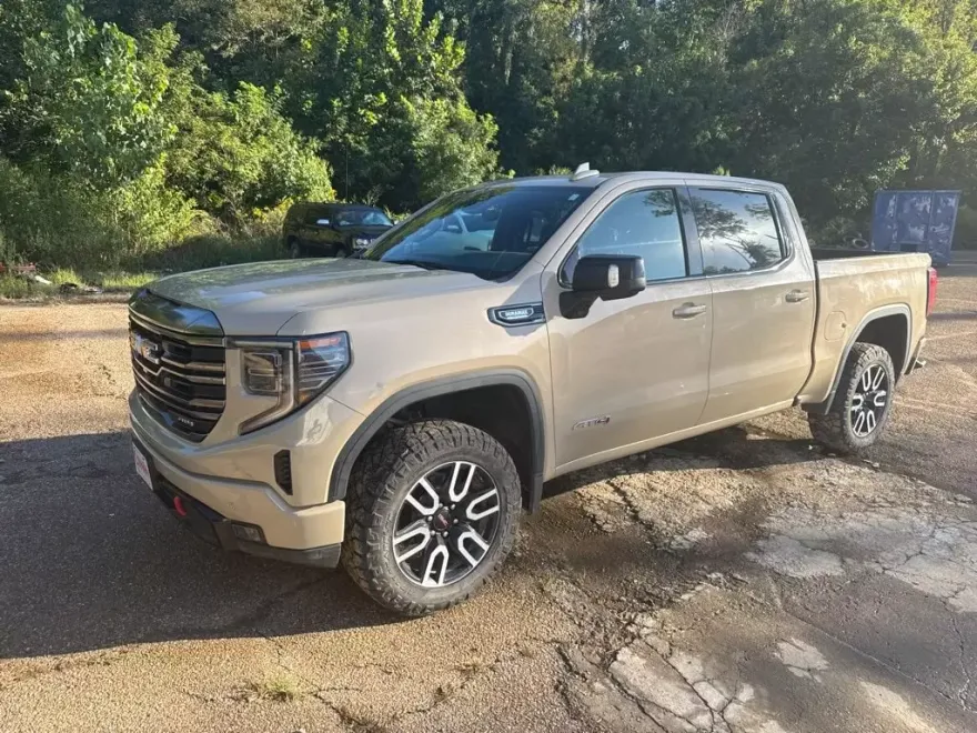 2023 Gmc Sierra 1500 AT4 photo 1