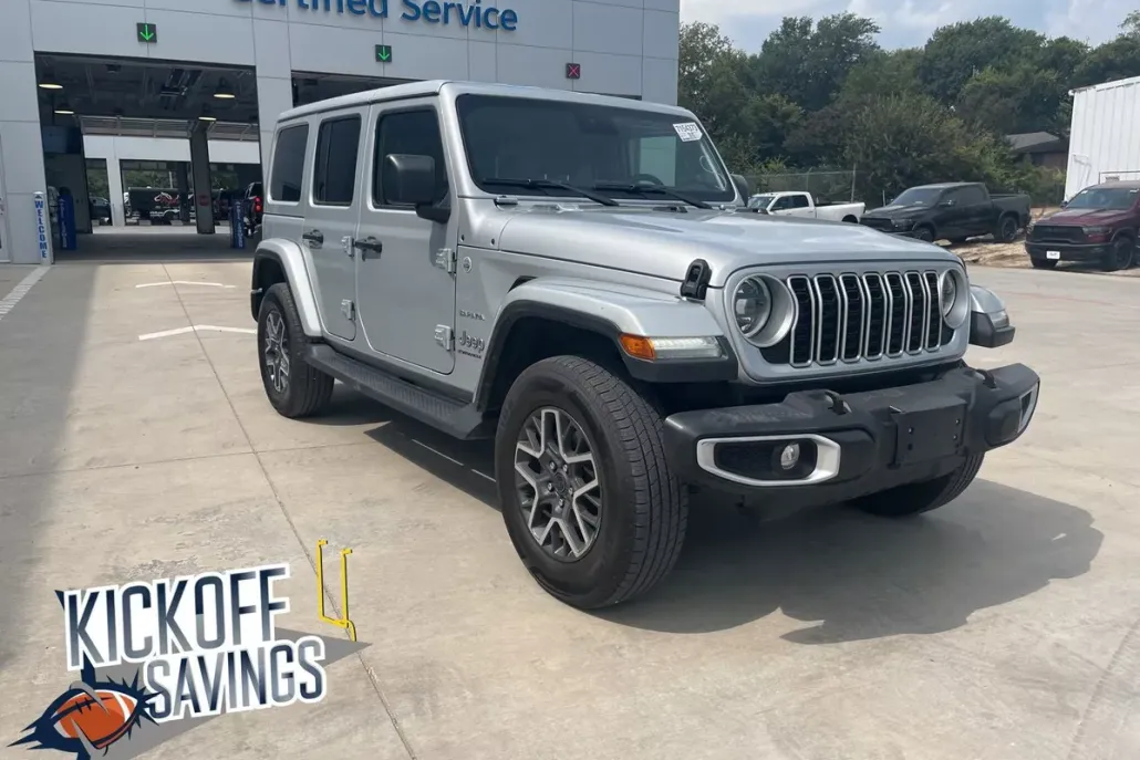 2024 Jeep Wrangler Sahara photo 1
