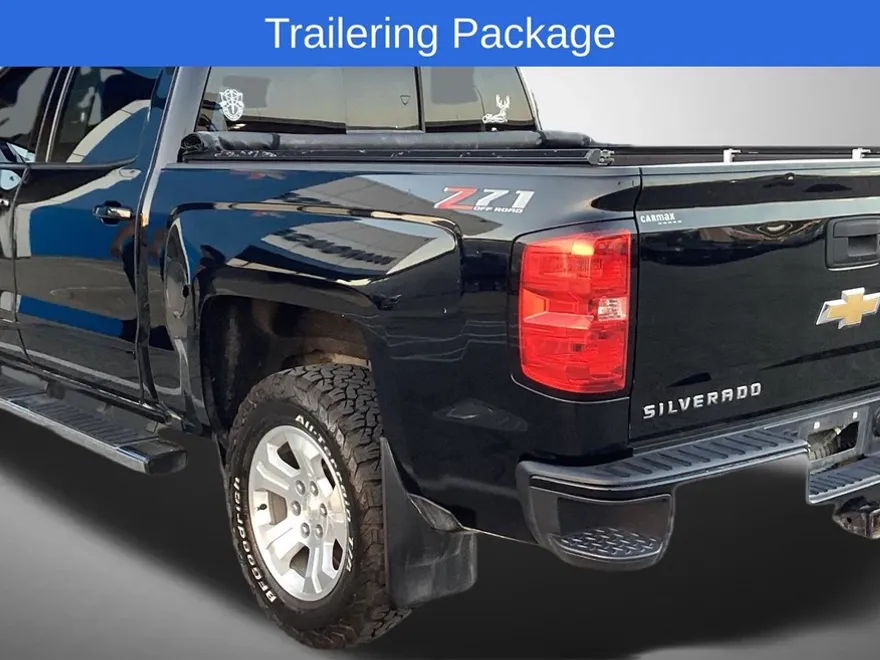 2018 Chevrolet Silverado 1500 LT photo 1