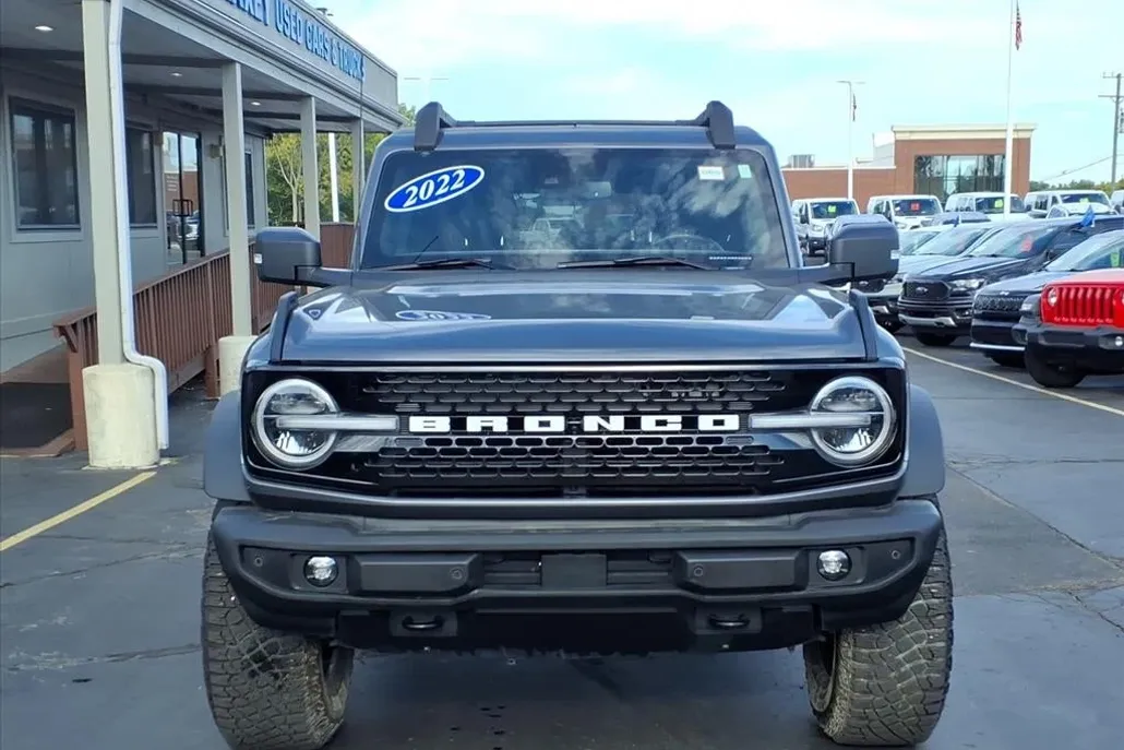 2022 Ford Bronco Wildtrak photo 1