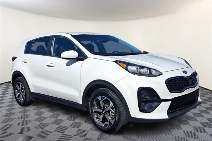 2020 Kia Sportage LX photo 1