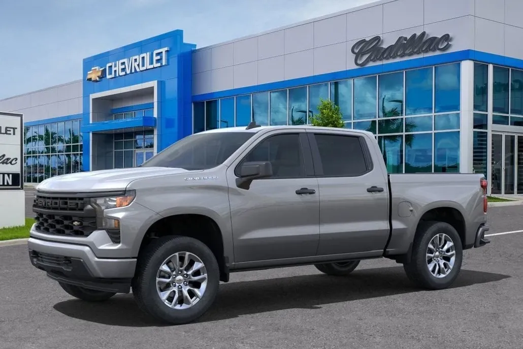2025 Chevrolet Silverado 1500 Custom photo 1