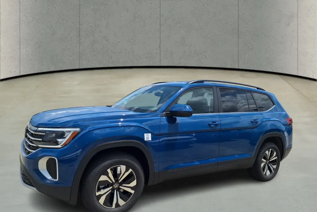 2026 Volkswagen Atlas SE photo 1