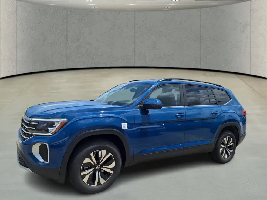2026 Volkswagen Atlas SE photo 1
