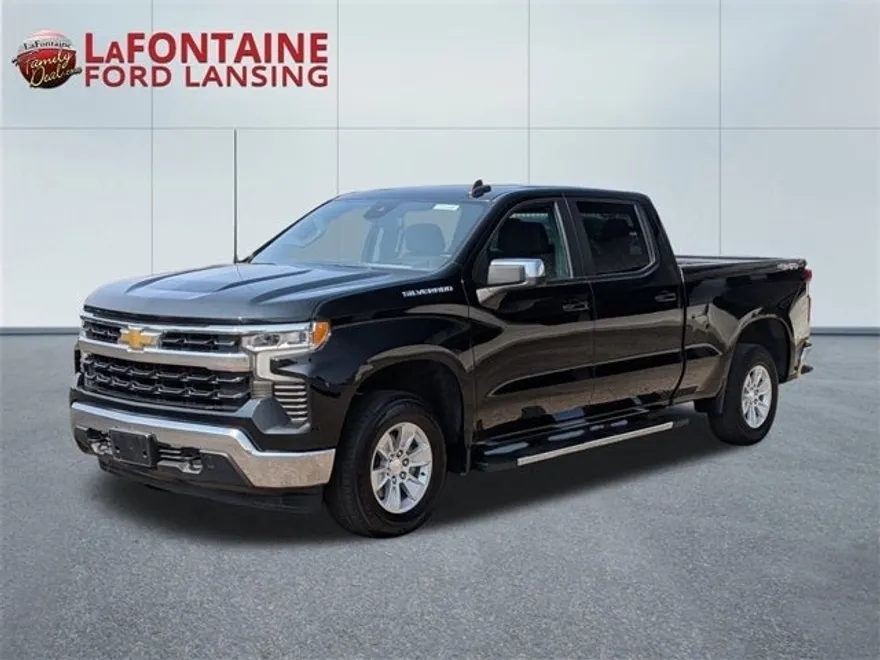 2023 Chevrolet Silverado 1500 LT photo 1