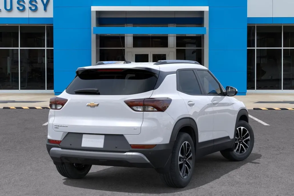 2026 Chevrolet Trailblazer LT photo 1