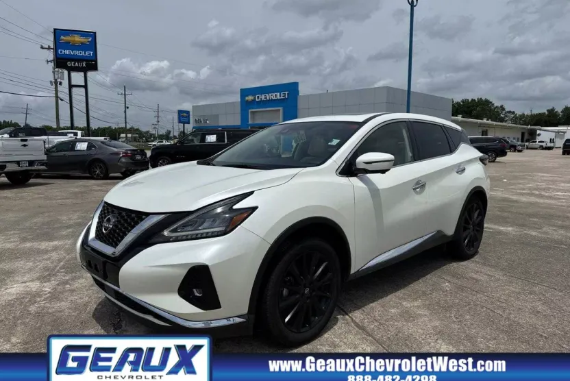 2023 Nissan Murano SL photo 1