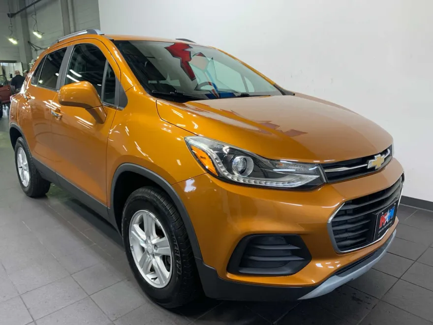 2017 Chevrolet Trax LT photo 1