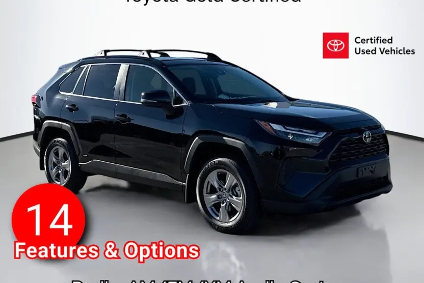 2025 Toyota RAV4 Hybrid LE photo 1
