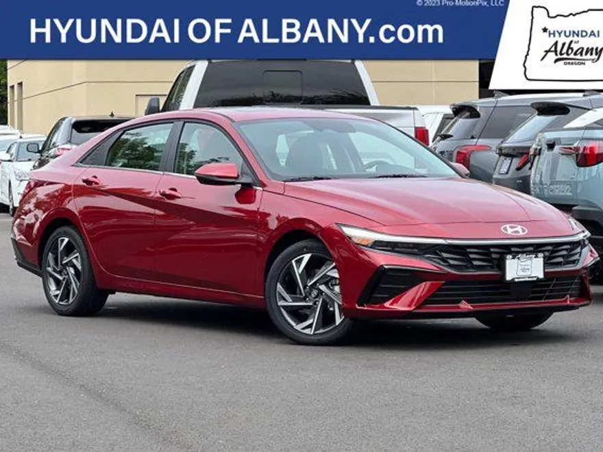 2025 Hyundai Elantra Limited photo 1
