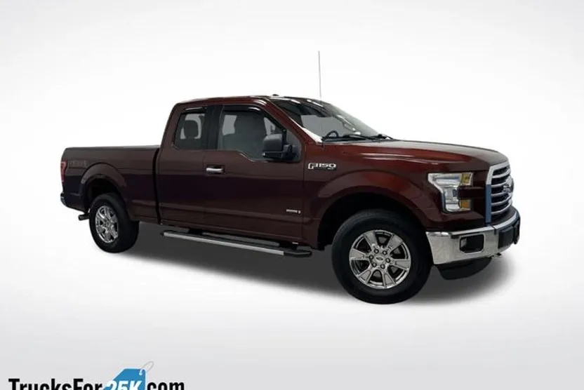 2015 Ford F-150 XLT photo 1