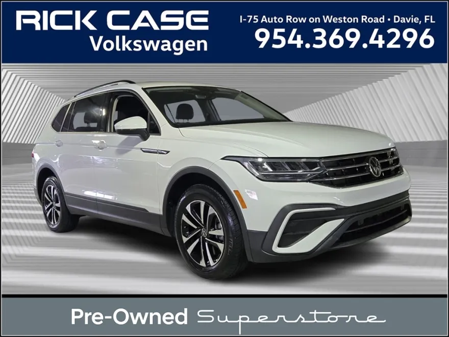 2023 Volkswagen Tiguan S photo 1