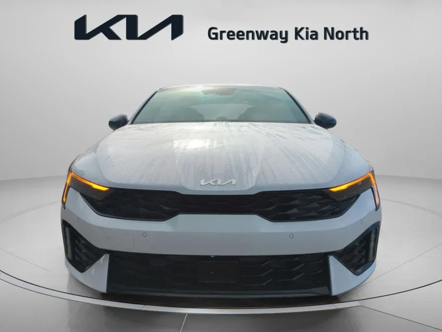 2026 Kia K5 GT-Line photo 1