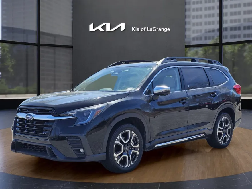 2023 Subaru Ascent Limited photo 1