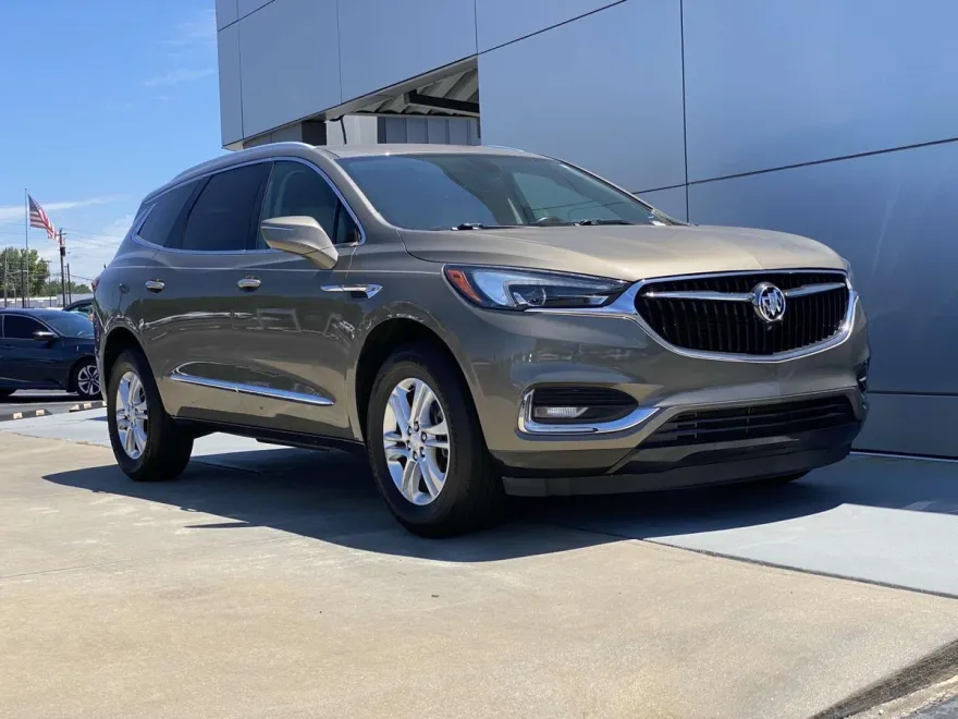 2020 Buick Enclave Essence photo 1
