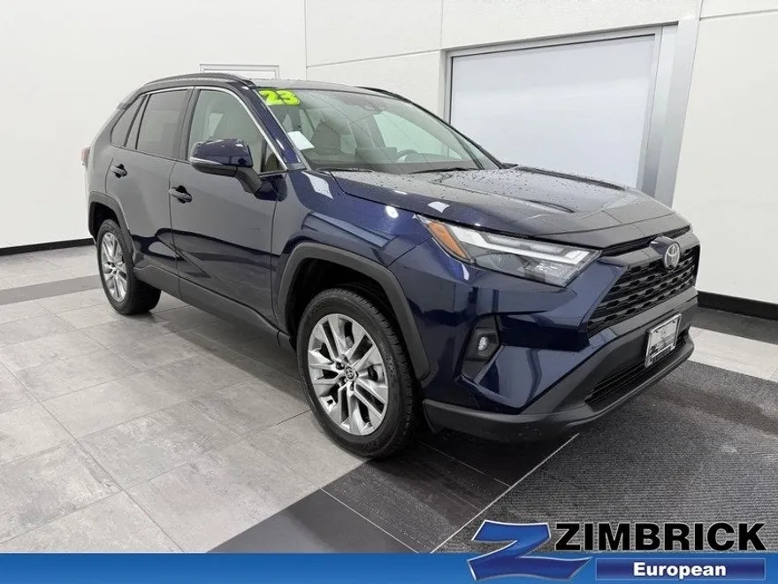 2023 Toyota RAV4 XLE Premium photo 1