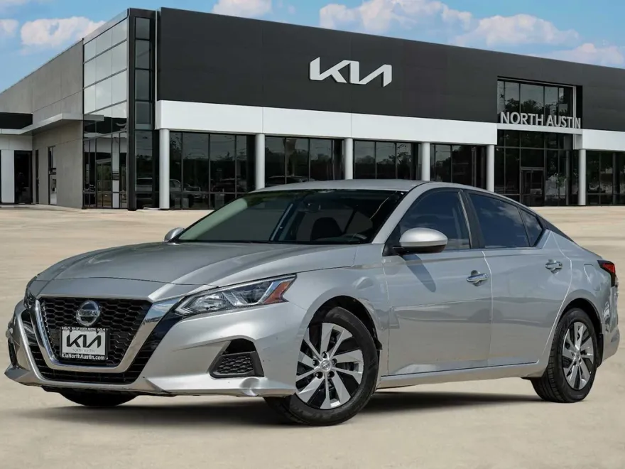 2019 Nissan Altima 2.5 S photo 1