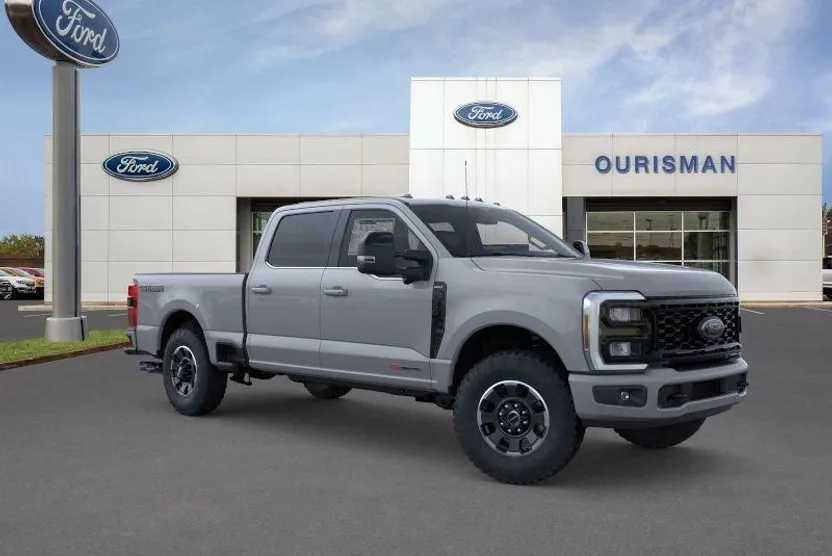2026 Ford F-350 Lariat photo 1