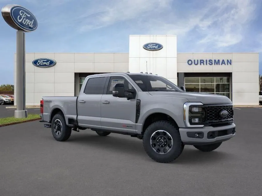 2026 Ford F-350 Lariat photo 1