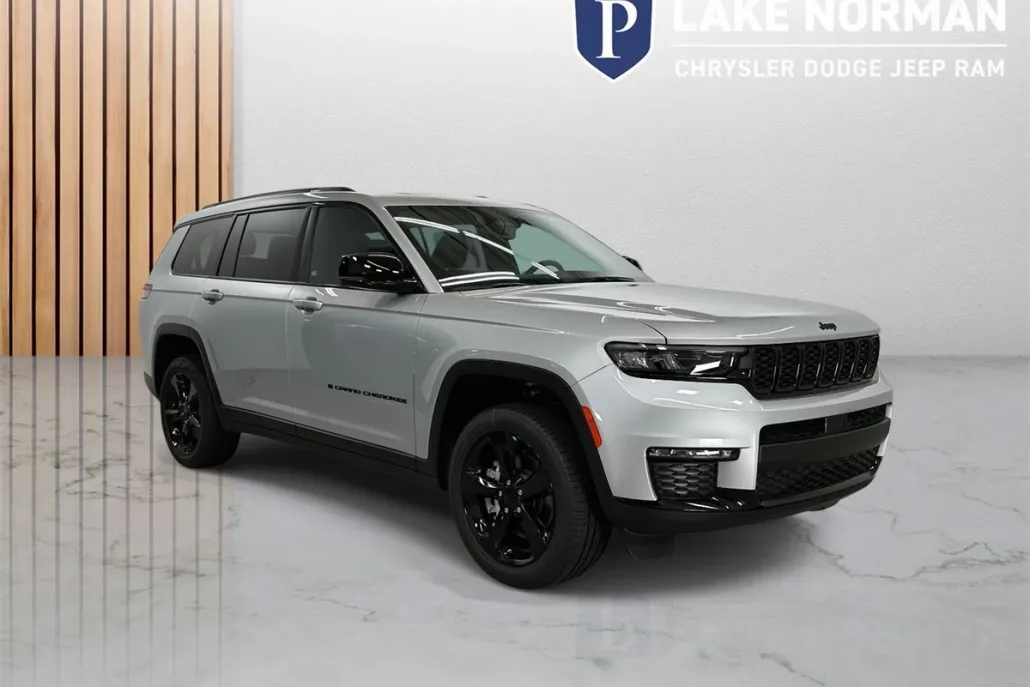 2025 Jeep Grand Cherokee Limited photo 1