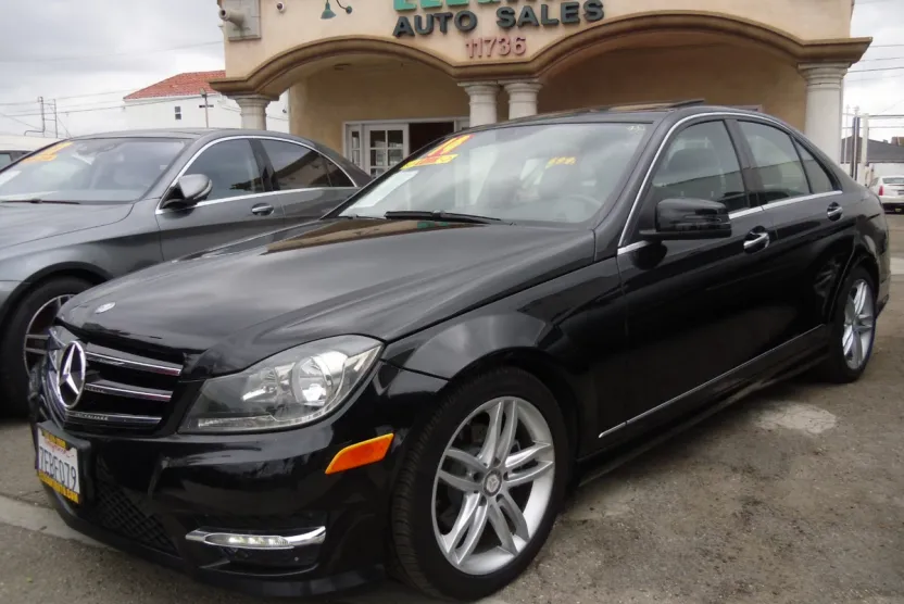 2014 Mercedes Benz C 250 Sport photo 1