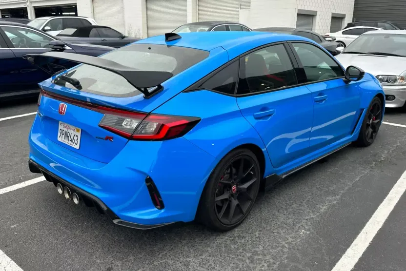 2025 Honda Civic Type R photo 1