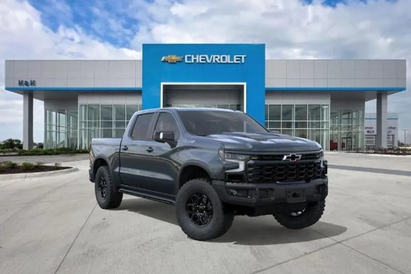 2026 Chevrolet Silverado 1500 ZR2 photo 1