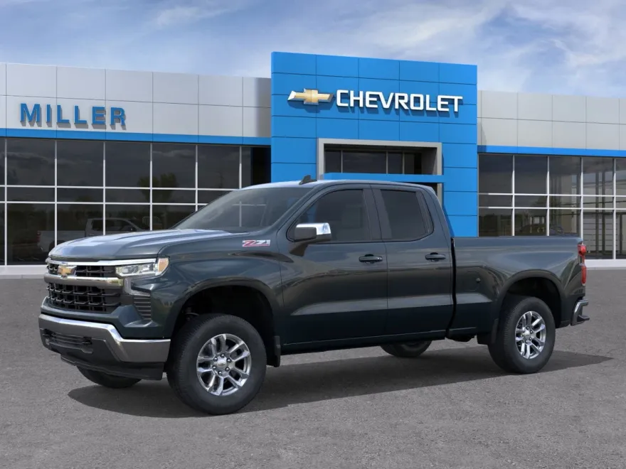 2026 Chevrolet Silverado 1500 LT photo 1