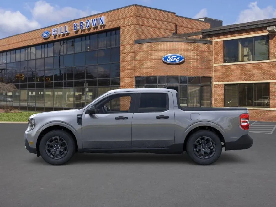 2025 Ford Maverick XLT photo 1