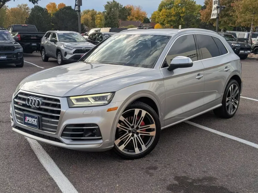 2018 Audi SQ5 Prestige photo 1