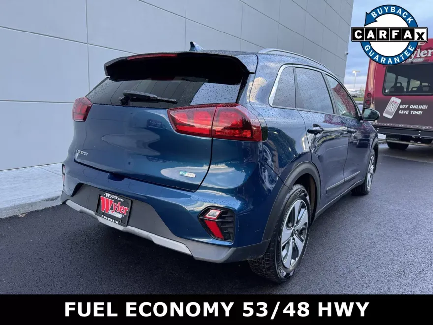 2022 Kia Niro LX photo 1