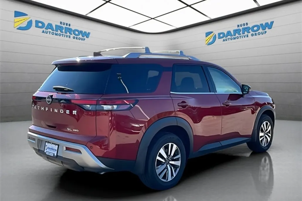 2023 Nissan Pathfinder SL photo 1