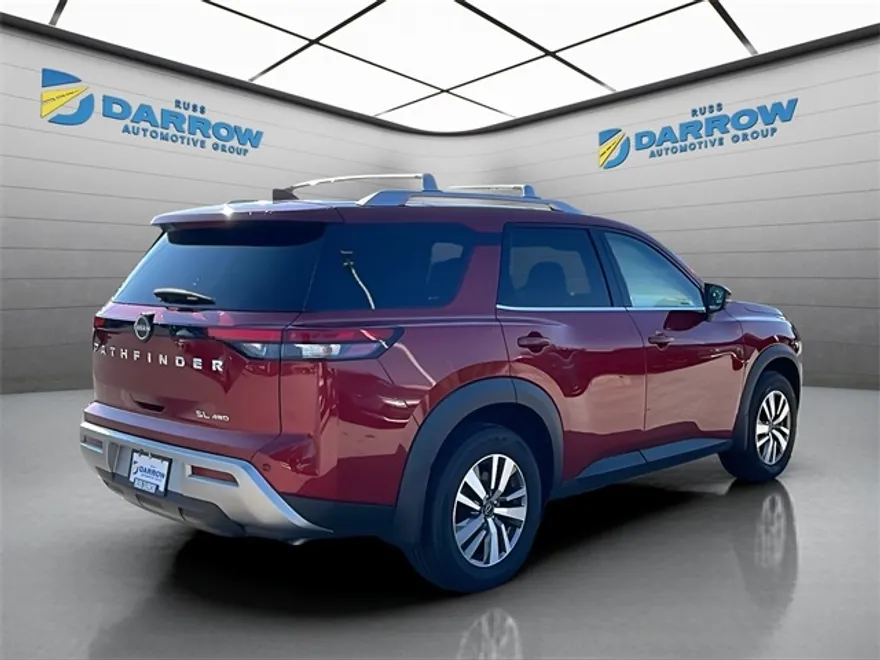 2023 Nissan Pathfinder SL photo 1