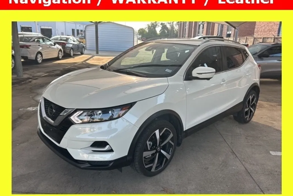 2022 Nissan Rogue Sport SL photo 1