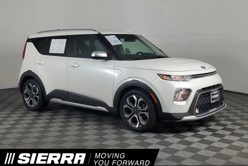 2020 Kia Soul X-Line photo 1
