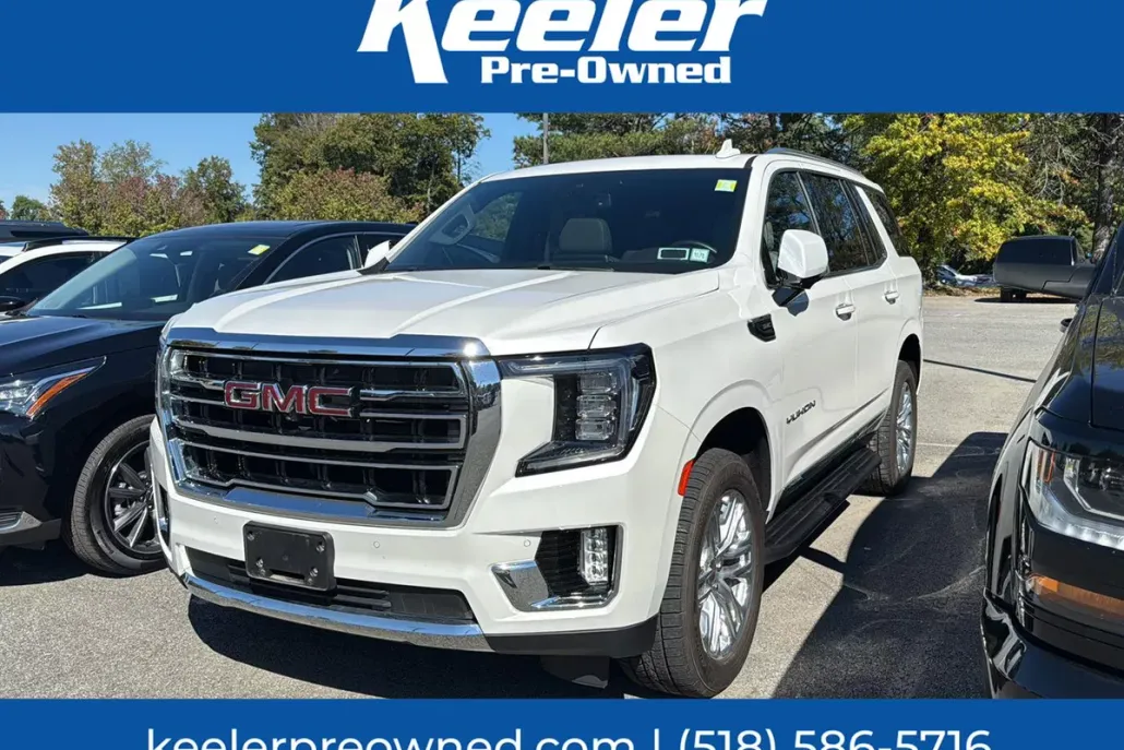 2023 Gmc Yukon SLT photo 1