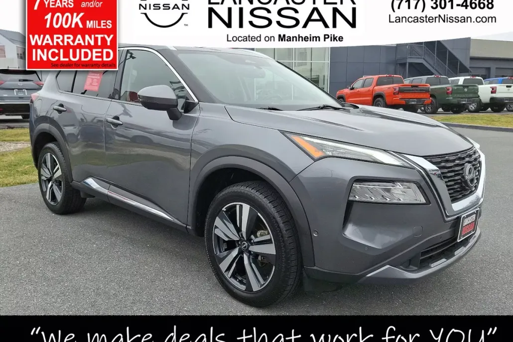 2023 Nissan Rogue SL photo 1