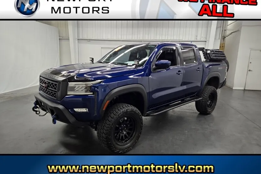 2022 Nissan Frontier PRO-4X photo 1