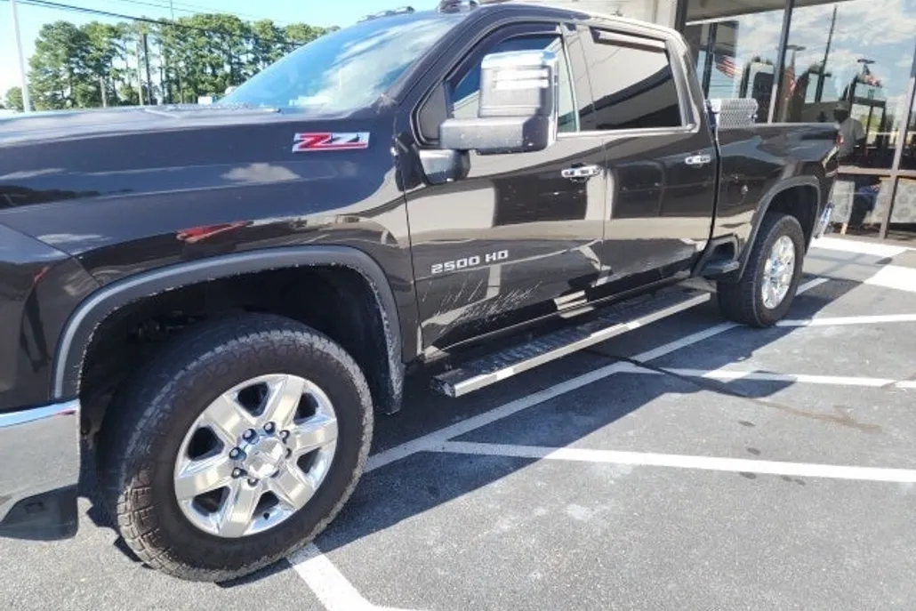 2020 Chevrolet Silverado 2500HD LTZ photo 1
