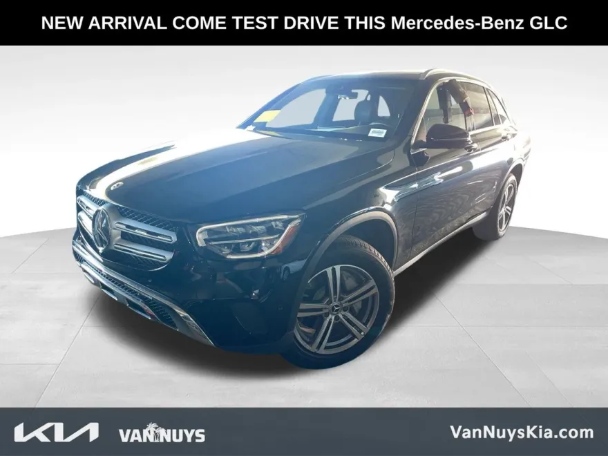 2022 Mercedes Benz GLC 300 photo 1