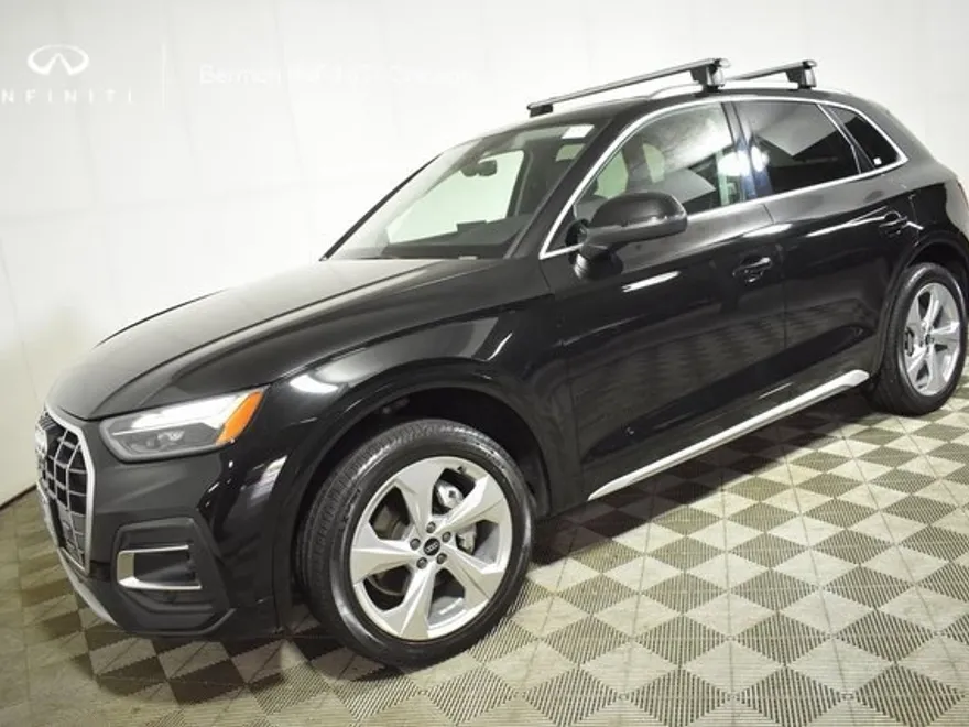 2021 Audi Q5 Premium Plus photo 1