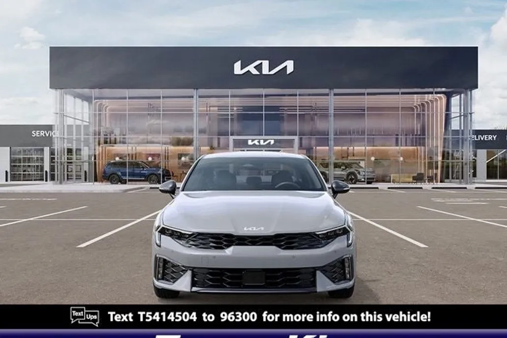 2026 Kia K5 GT-Line photo 1