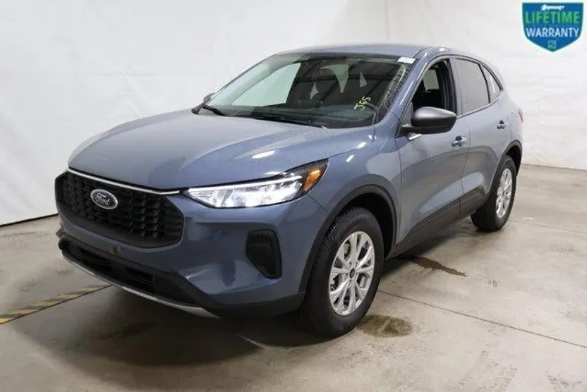 2025 Ford Escape Active photo 1